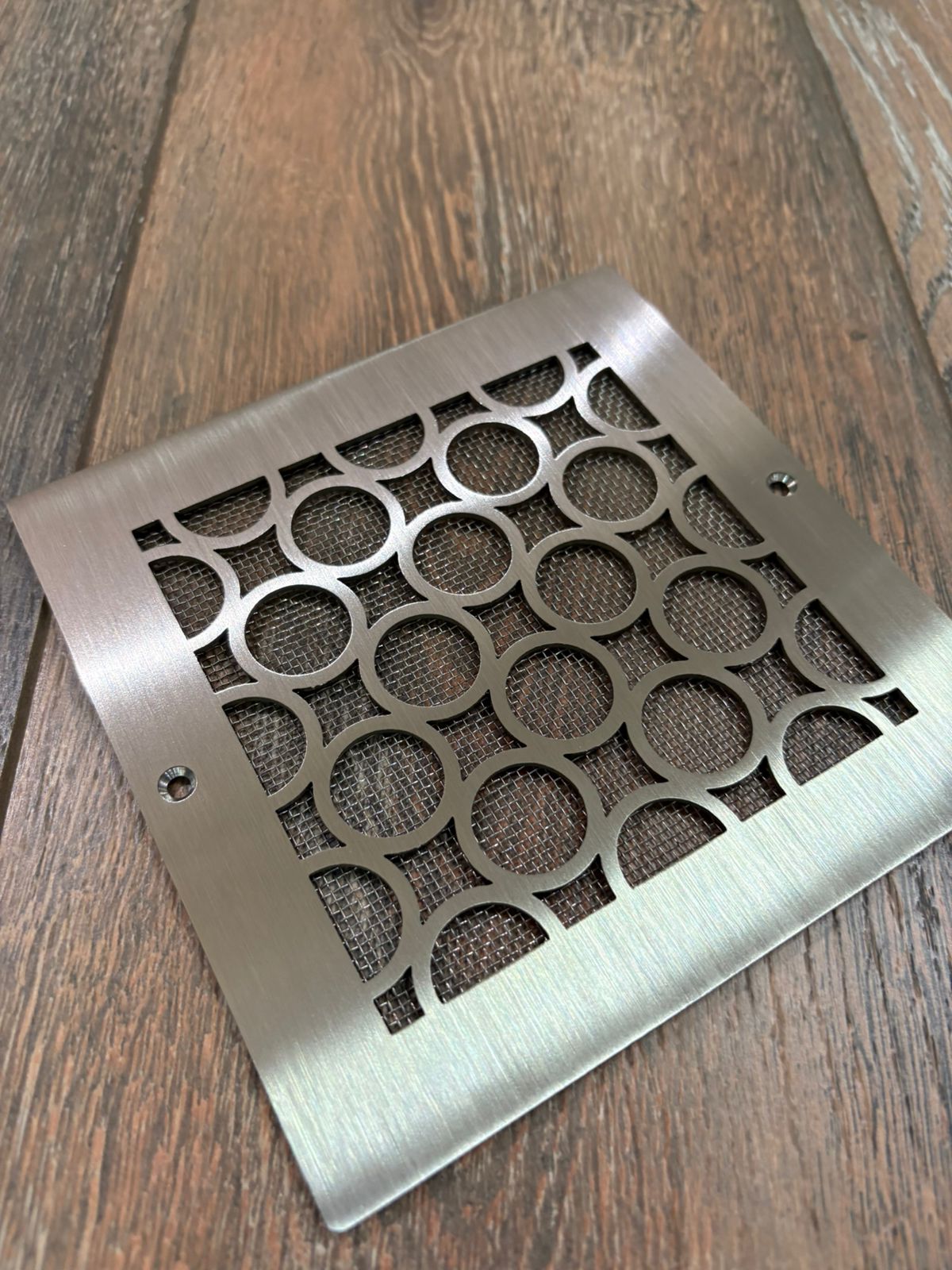 Вентиляционная решетка из нержавеющей стали NR 12 150х150